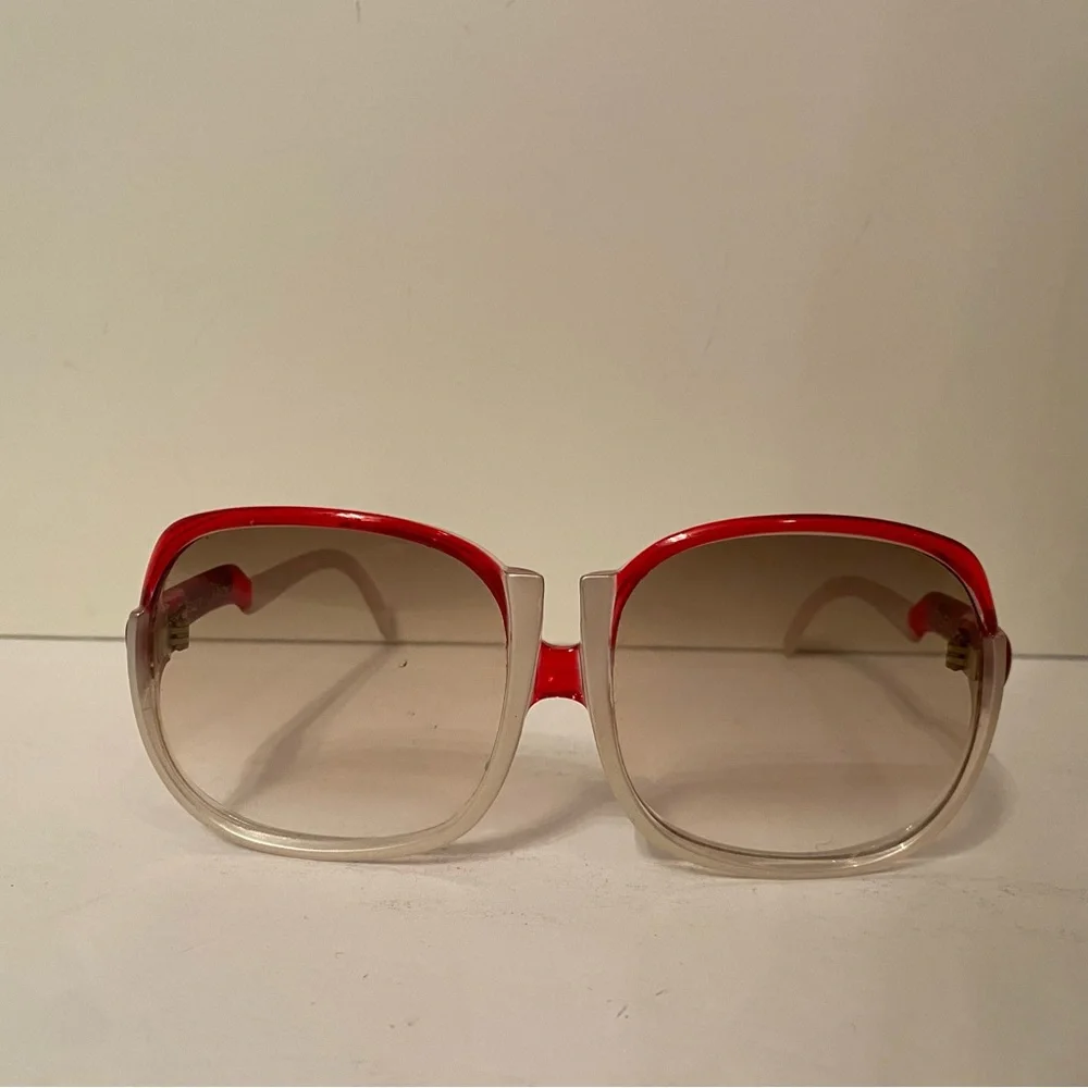 GUY LAROCHE SOLEIL SUNGLASSES SUNNIES PINK SILVER OVERSIZED FRAMES VINTAGE
